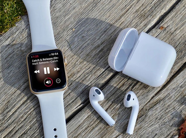 Apple Watch 5 ɴiPhoneͷ