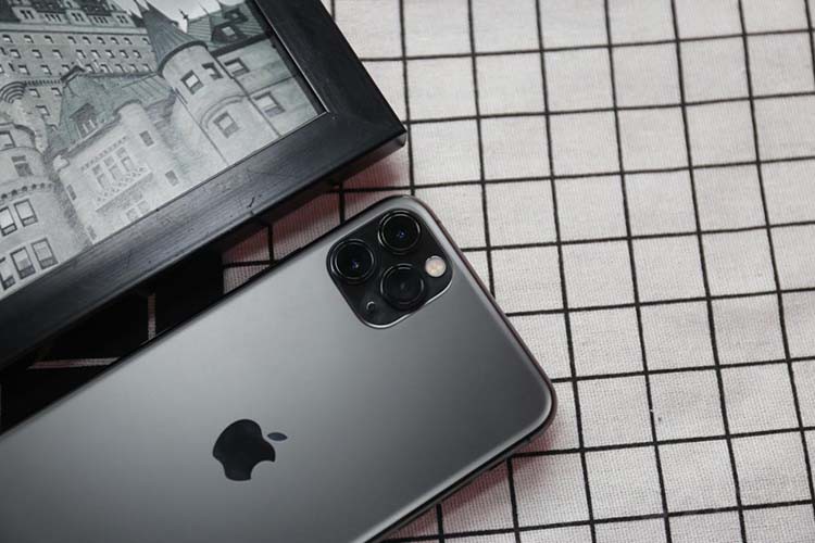 iPhone