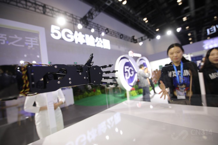 ��Ϣͨ��չ����5G������ˢ�� ���ɻ��齹��