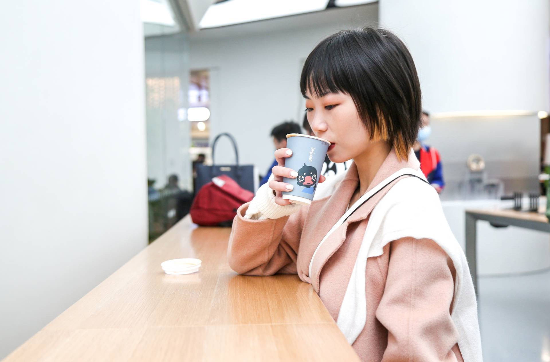 终于来成都啦!华为成都旗舰店正式开业 终于来成都啦!华为成都旗舰店正式开业