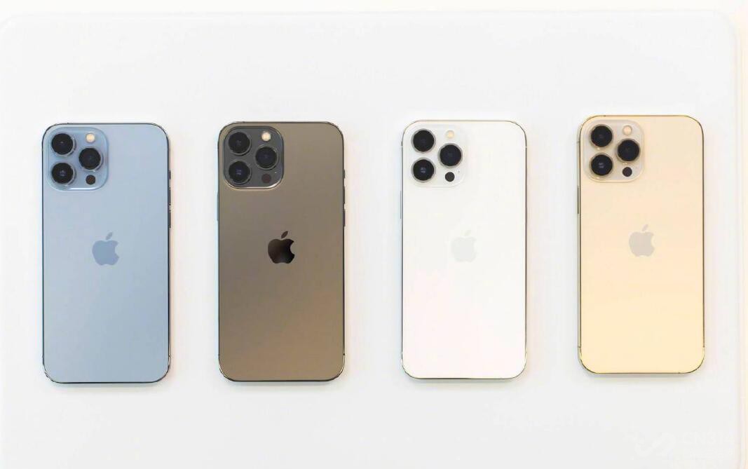 iPhone 131000̨Ժ