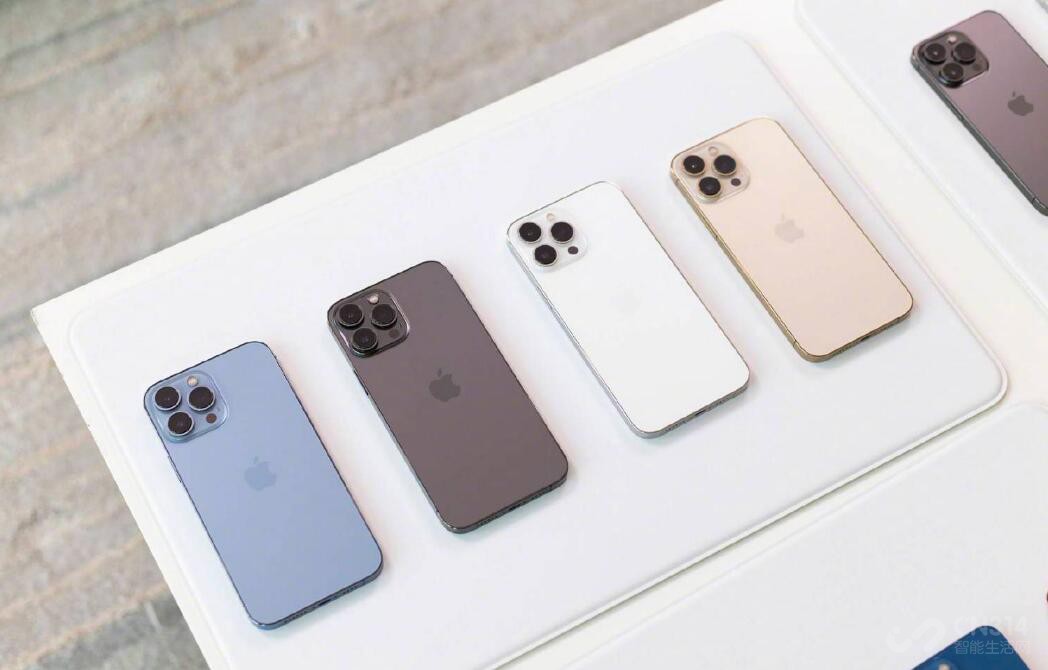 iPhone 131000̨Ժ