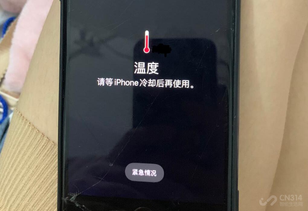 网友神论：手机温度越高，散热能力越强？