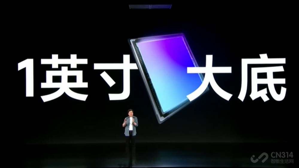8999块的索尼新旗舰 既没大底又没高像素