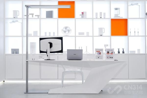 ���Ǹеļ� С�׿Ƽ��ҵ紴��չ��¼AWE