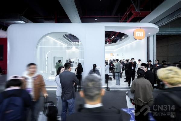 ���Ǹеļ� С�׿Ƽ��ҵ紴��չ��¼AWE