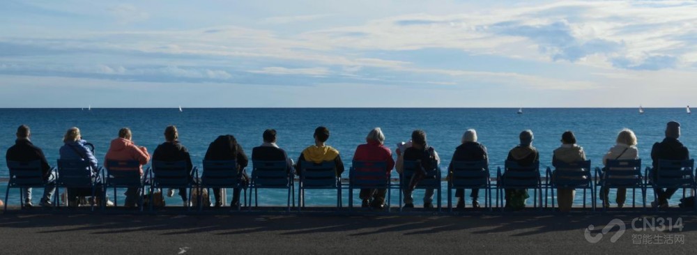 全球最平整折叠手机OPPO Find N6全球发布 全球最平整折叠手机OPPO Find N6全球发布