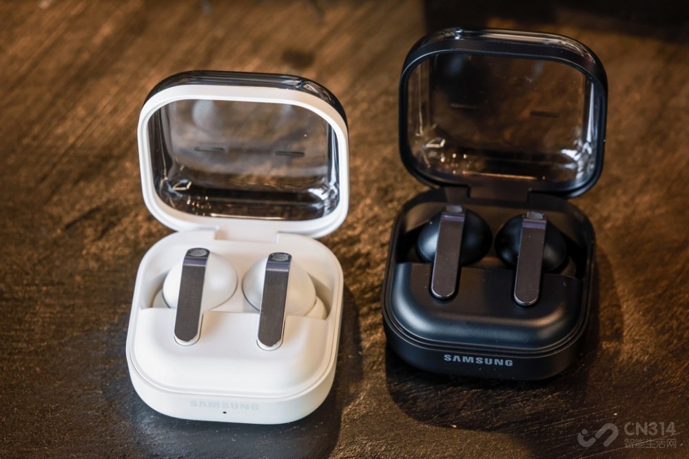 三星Galaxy S26系列及生态新品在蓉亮相 三星Galaxy S26系列及生态新品在蓉亮相