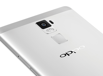ҹԳɫ OPPO R7 PlusȽ