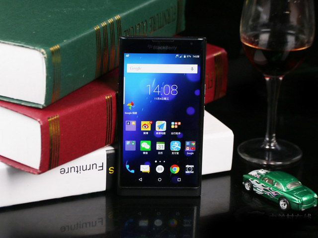 黑莓Priv获得安卓6.0系统更新 体验会更佳