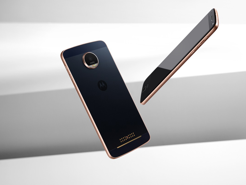 你在故宫修文物 Moto 在认真做手机_中国派