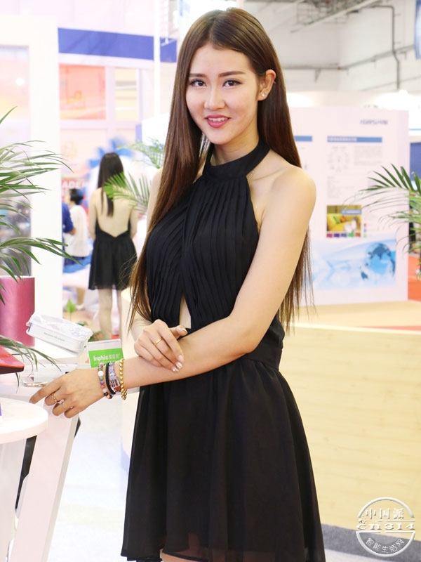 2015�粩����Ů