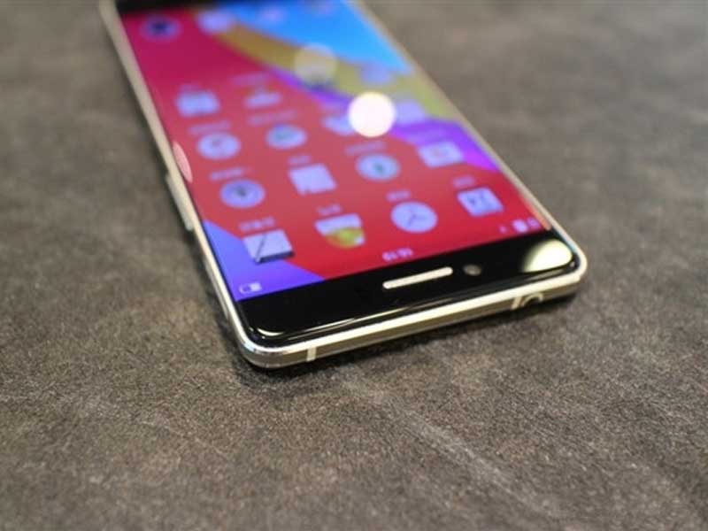 OPPO�ޱ߿����.jpg