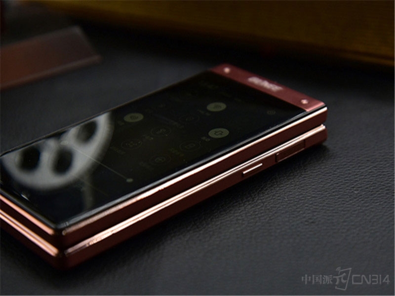 W909.jpg