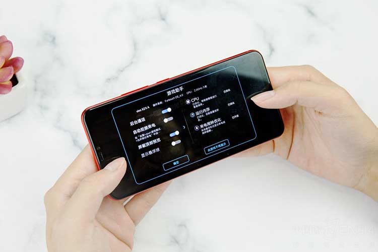 ȫ�½���+AI�ڿƼ���vivo ���콢X21i����ȫ������