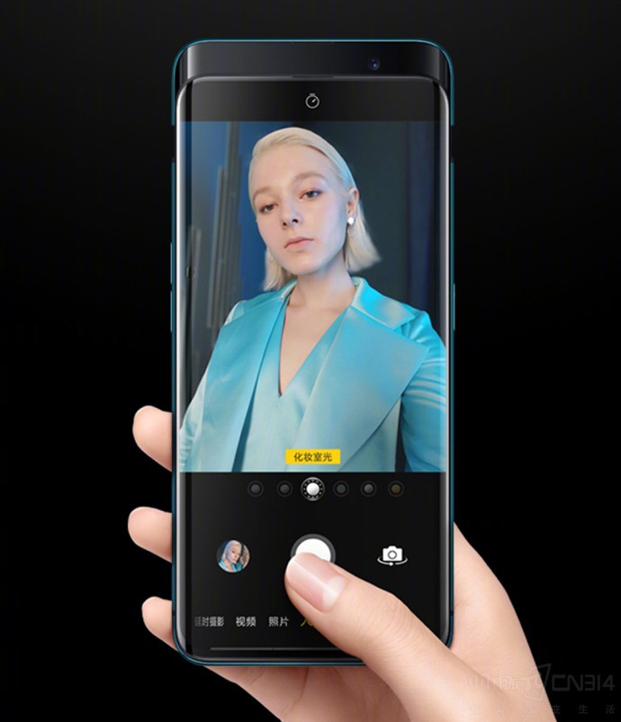 OPPO 3D�������մ���ר�������������