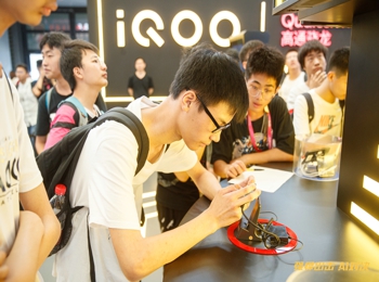 콢 iQOO Pro 5GChinaJoy2019